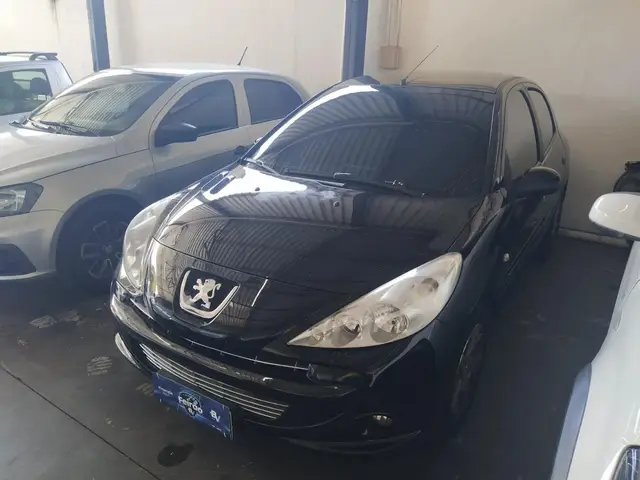 Carro Peugeot 207 2013 Hatch XR Sport 1.4 8V (flex)