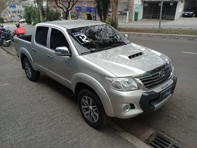 Carro Toyota Hilux SW4 2012 SRV 4.0 4X4 V6