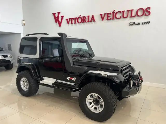 Carro Troller T4 2007 4x4 3.0 (teto rígido)