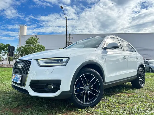 Carro Audi Q3 2015 2.0 TFSI Ambiente S Tronic Quattro