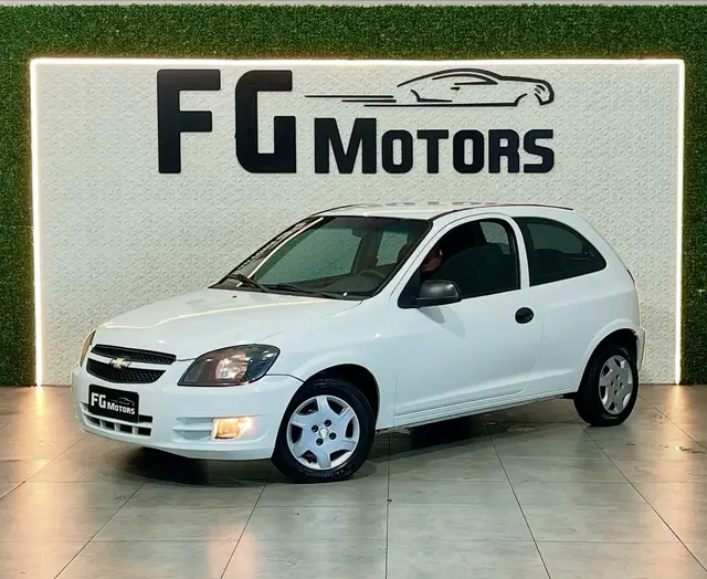 Carro Chevrolet Celta 2014 LS 1.0 (Flex) 2p