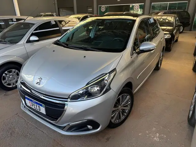 Carro Peugeot 208 2017 Griffe 1.6 16V (Flex) (Aut)