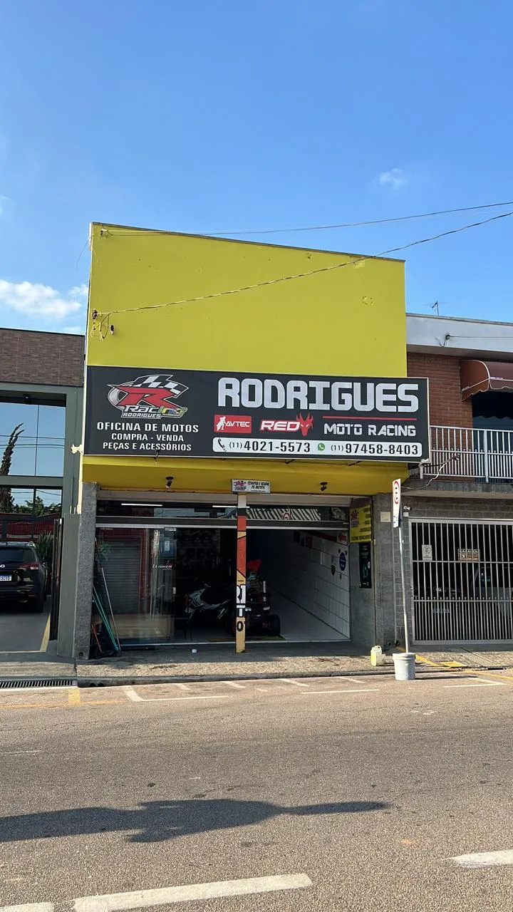 Fachada da loja Veículos à venda em RODRIGUES MOTOS RACING - Salto - SP | Mobiauto
