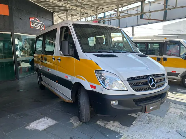Carro Mercedes-Benz Sprinter 2016 VAN 415 CDI  15+1 Standard