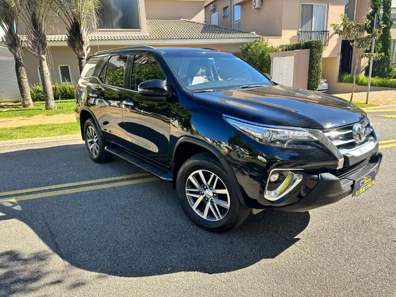 Toyota SW4 2.8 TDI SRX 5L 4x4 (Aut)