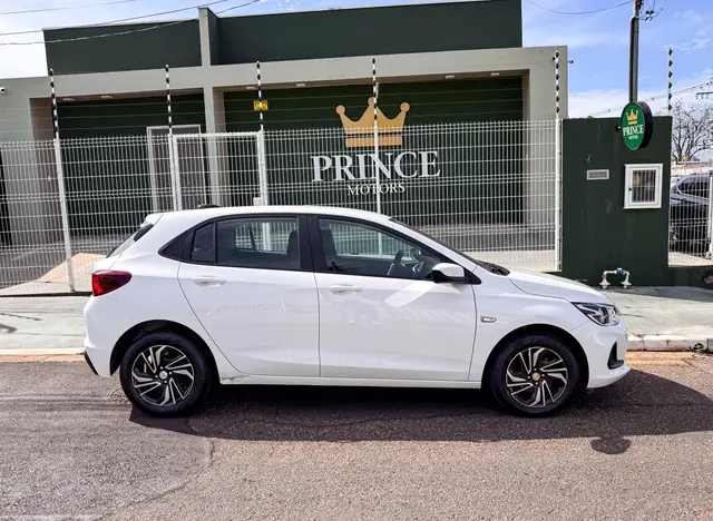 Carro Chevrolet Onix 2024 LT 1.0 Turbo