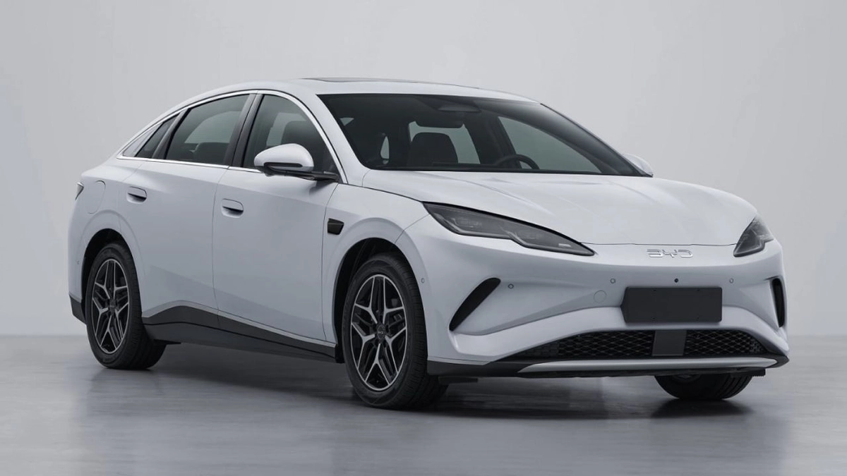 Sedan elétrico faz parte da linha Ocean, a mesma de Dolphin, Dolphin Mini e do próprio Seal vendido no Brasil