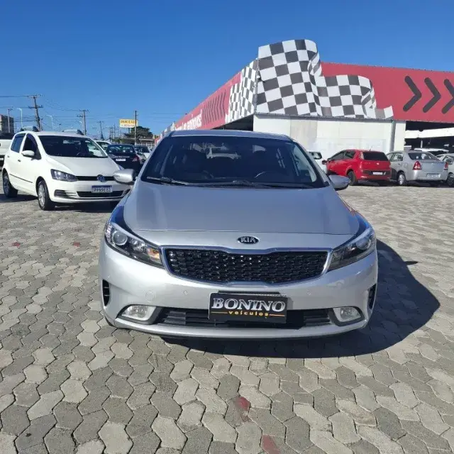 Carro Kia Cerato 2019 1.6 AT E.395