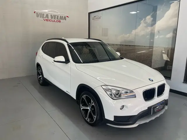 Carro BMW X1 2015 2.0 sDrive20i Activeflex