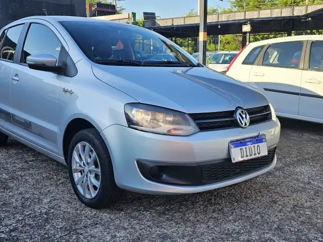 Carro Volkswagen Fox 2014 1.6 VHT Rock in Rio (Flex)