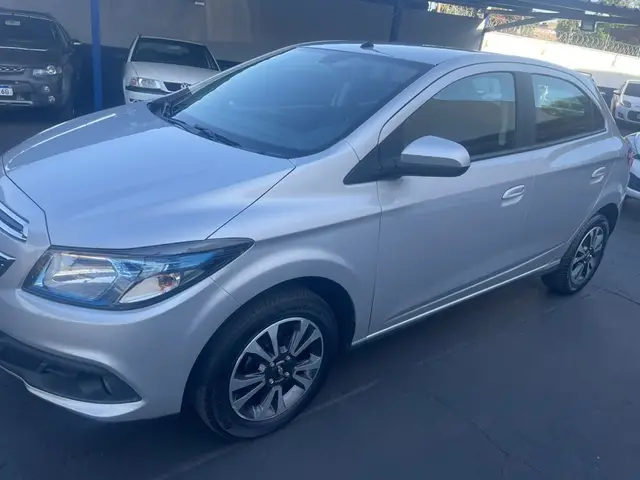 Carro Chevrolet Onix 2016 1.4 LTZ SPE/4