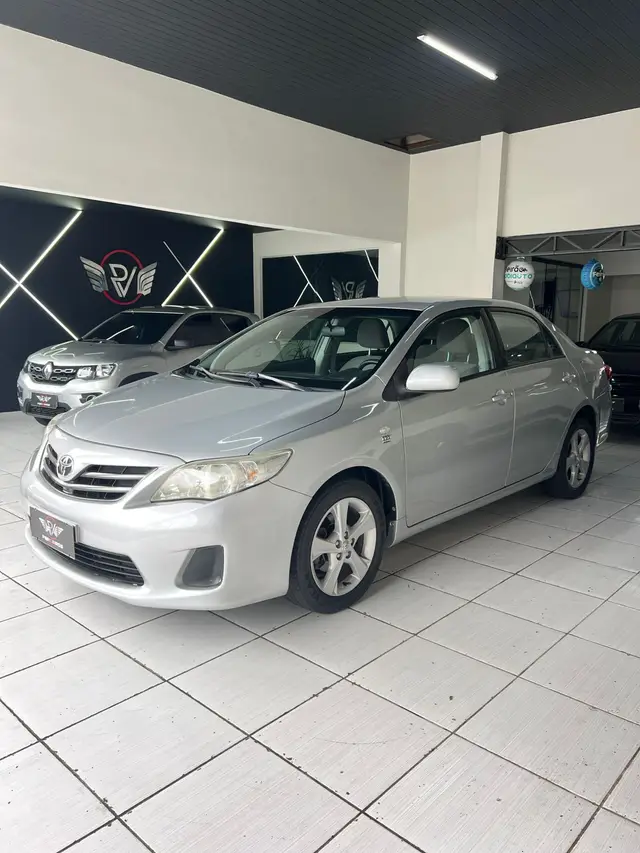 Carro Toyota Corolla 2013 Sedan 1.8 Dual VVT-i GLI (flex)