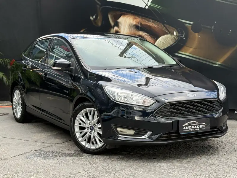 Ford Focus Sedan SE 2.0 PowerShift
