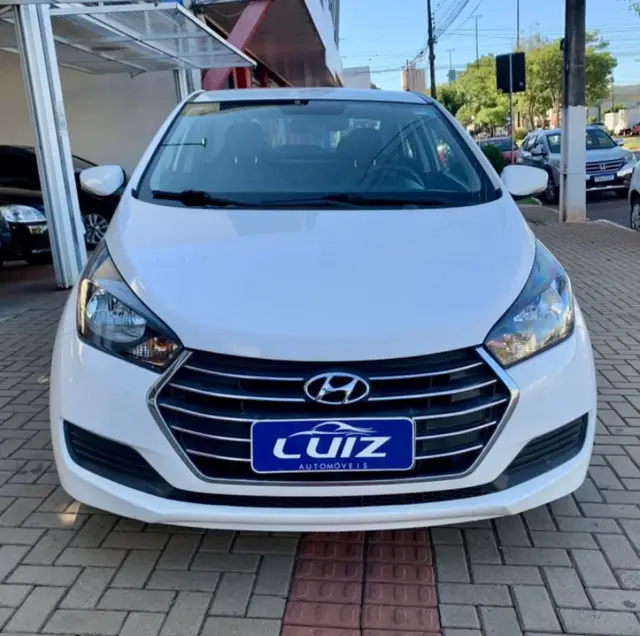 Carro Hyundai HB20S 2017 1.0 Turbo Comfort Plus blueMedia (Flex)