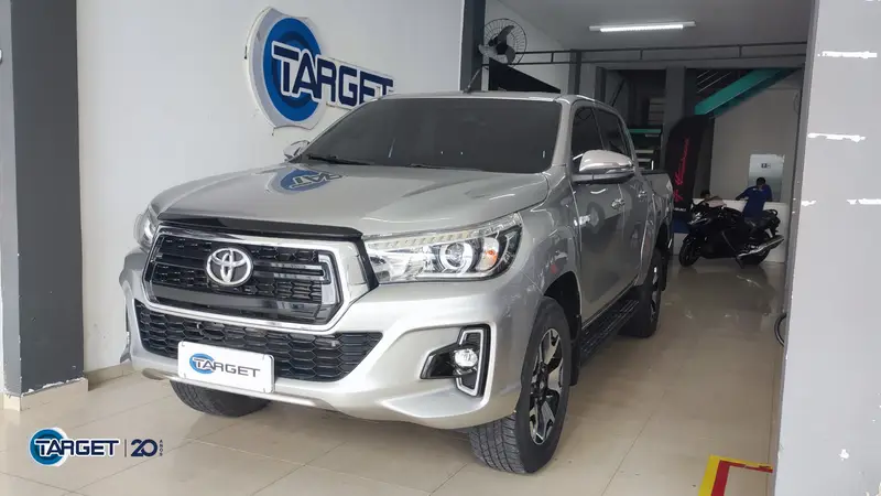 Toyota Hilux Cabine Dupla Hilux 2.8 TDI SRX CD 4x4 (Aut)