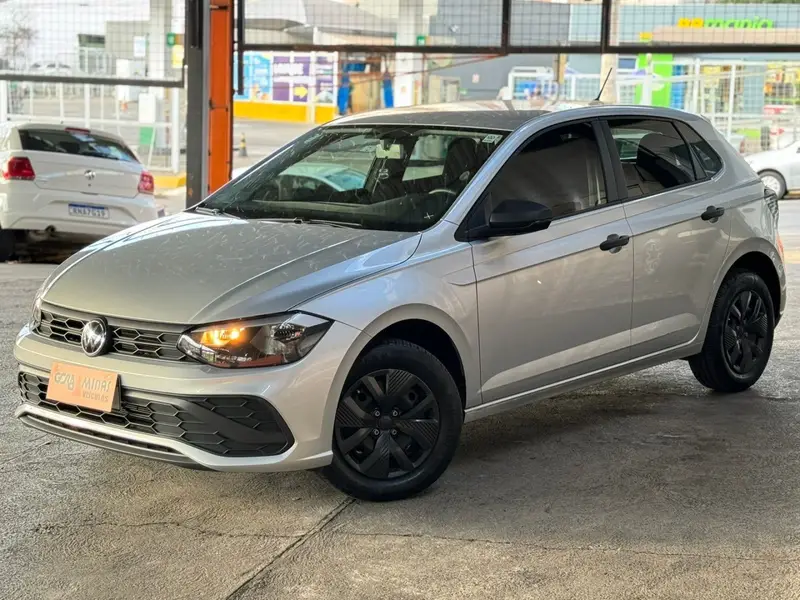 Volkswagen Polo Track 1.0 Flex 12V 5p