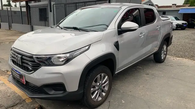 Carro Fiat Strada 2024 Freedom 1.3 Flex 8V CD