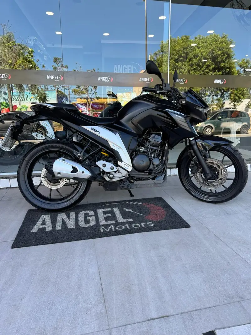 Yamaha Fazer FZ25 ABS