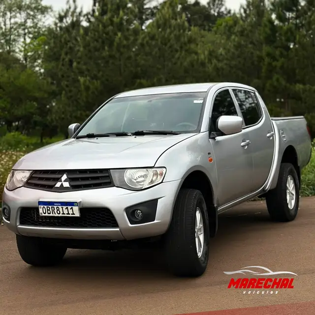 Carro Mitsubishi L200 Triton Outdoor 2015 L200 Triton GL 3.2 CD Turbo