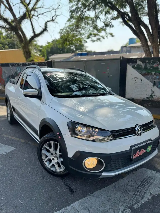 Carro Volkswagen Saveiro 2014 Cross 1.6 (Flex) (cab. estendida)