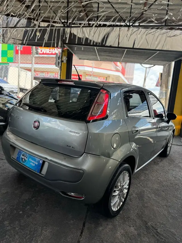 Carro Fiat Punto 2013 Essence 1.6 16V (Flex)