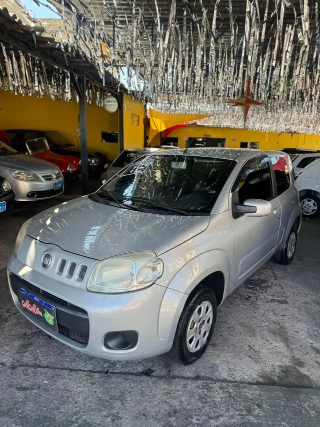 Carro Fiat Uno 2012 Vivace 1.0 8V (Flex) 2p
