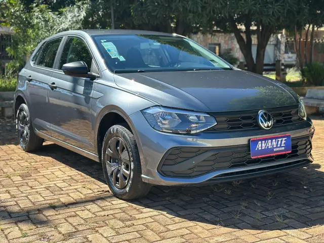 Carro Volkswagen Polo 2023 Track 1.0 Flex 12V 5p