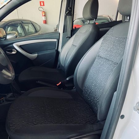Duster Oroch 1.6 16V SCe Expression (Flex)