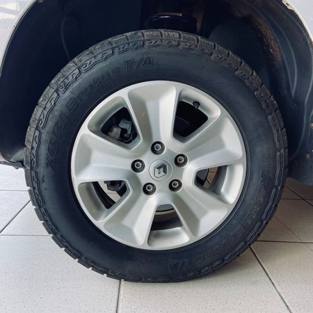 Duster Oroch 1.6 16V SCe Expression (Flex)