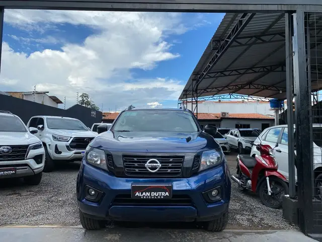 Carro Nissan Frontier 2022 2.3 CD Turbo Attack TDI Auto 4x4
