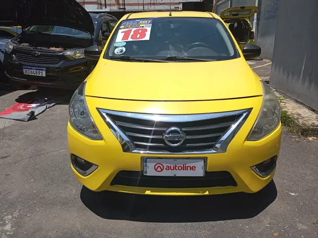 Carro Nissan Versa 2018 1.0 12V (Flex)