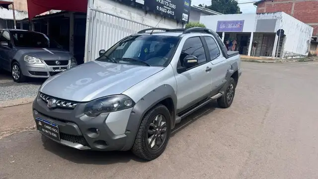 Carro Fiat Strada 2013 Adventure 1.8 16V (Flex) (Cabine Dupla)