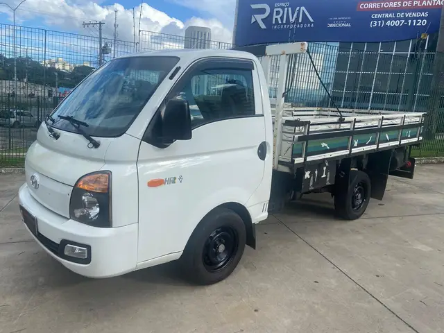 Carro Hyundai HR 2014 2.5 CRDi HD Longo sem Caçamba