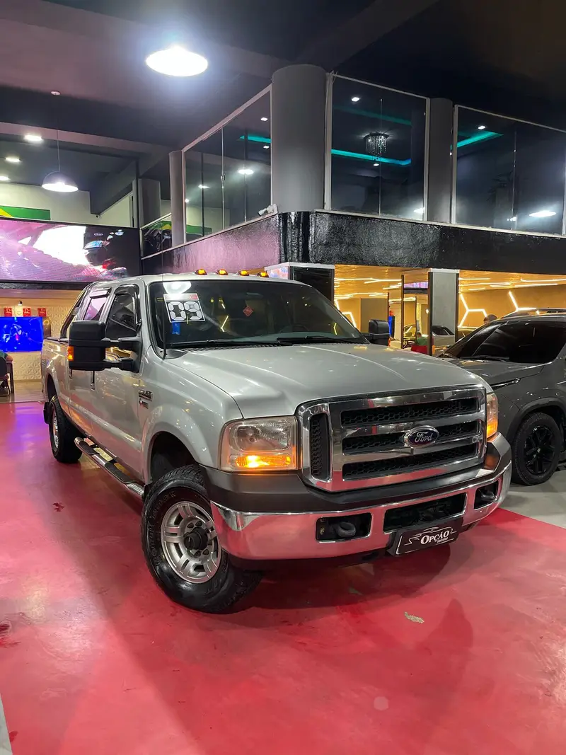 Ford F-250 XLT 4x4 3.9 (Cab Dupla)