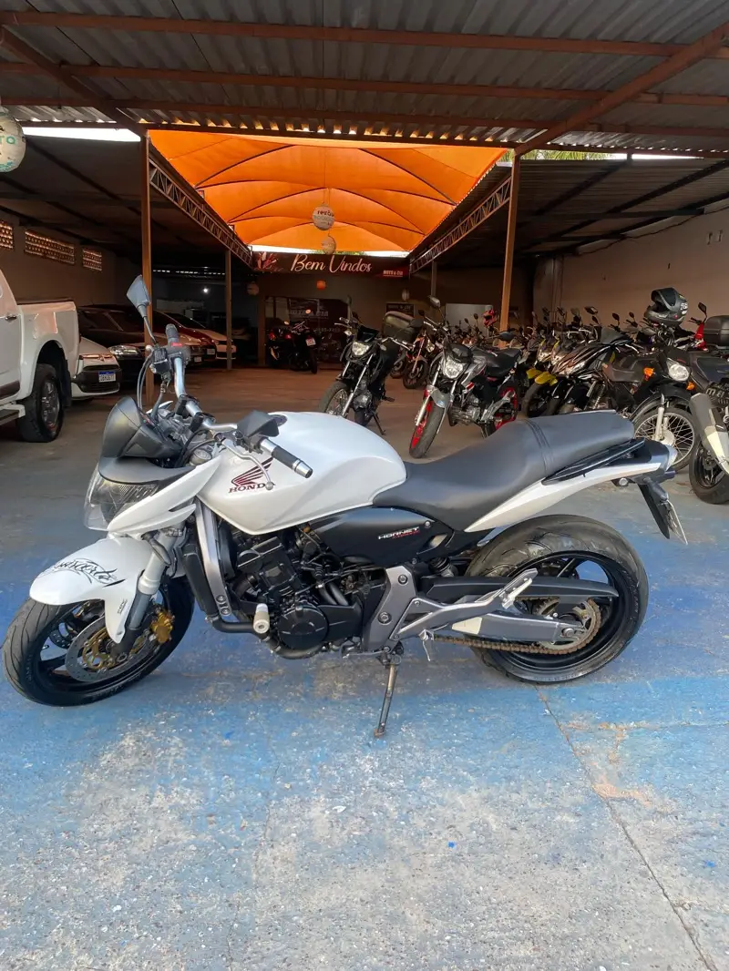 Honda CB 600F Hornet (ABS)