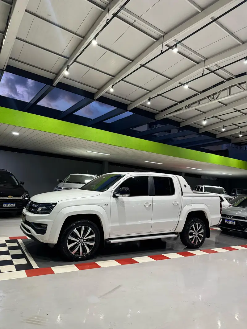 Volkswagen Amarok 3.0 CD 4x4 TDi Highline Extreme (Aut)