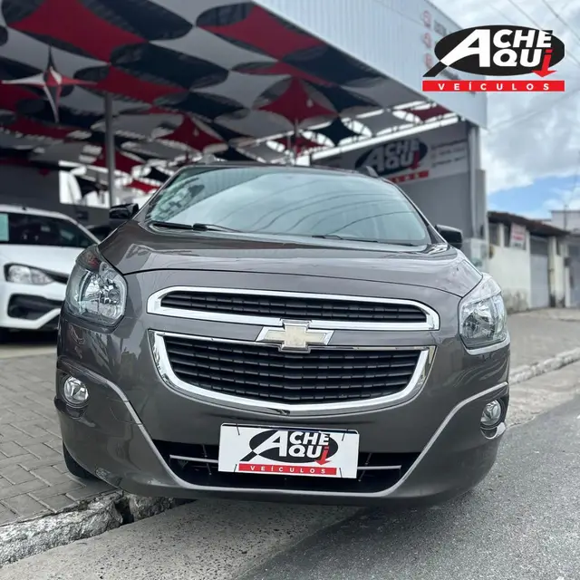Carro Chevrolet Spin 2014 Advantage 5S 1.8 (Flex) (Aut)