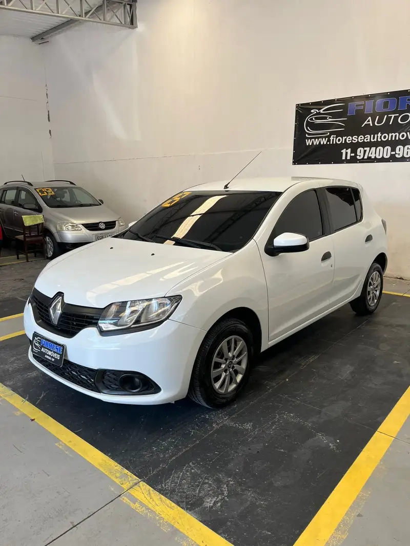 Renault Sandero Authentique 1.0 12V SCe (Flex)