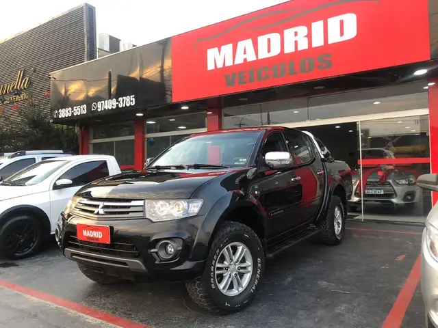 Carro Mitsubishi L200 Triton Sport 2015 3.2 DID-H HPE 4WD (Aut)