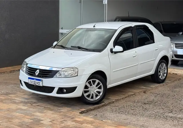 Carro Renault Logan 2012 Expression 1.6 8V Hi-Torque (flex)