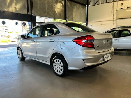 KaSedan SE 1.0 (Flex)