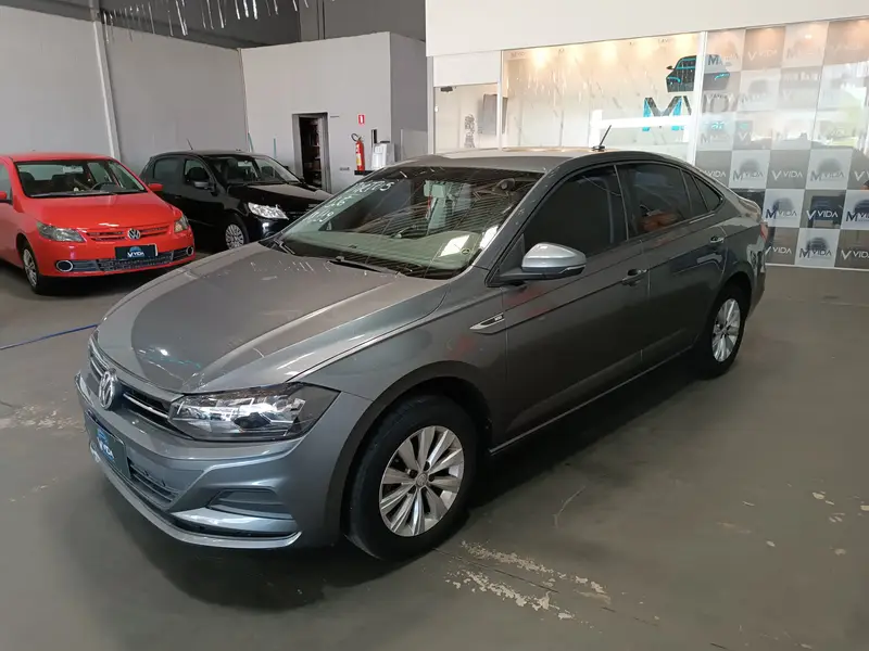 Volkswagen Virtus 1.6 MSI 16V (Flex)