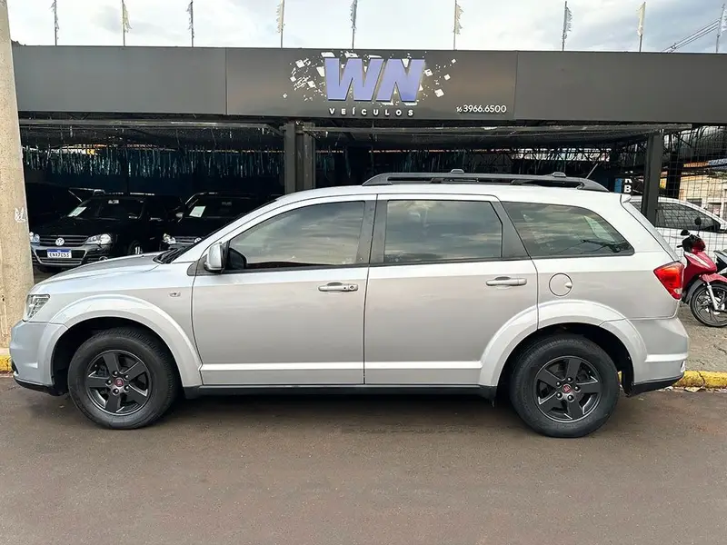 Fiat Freemont 2.4 16V Emotion (Aut)