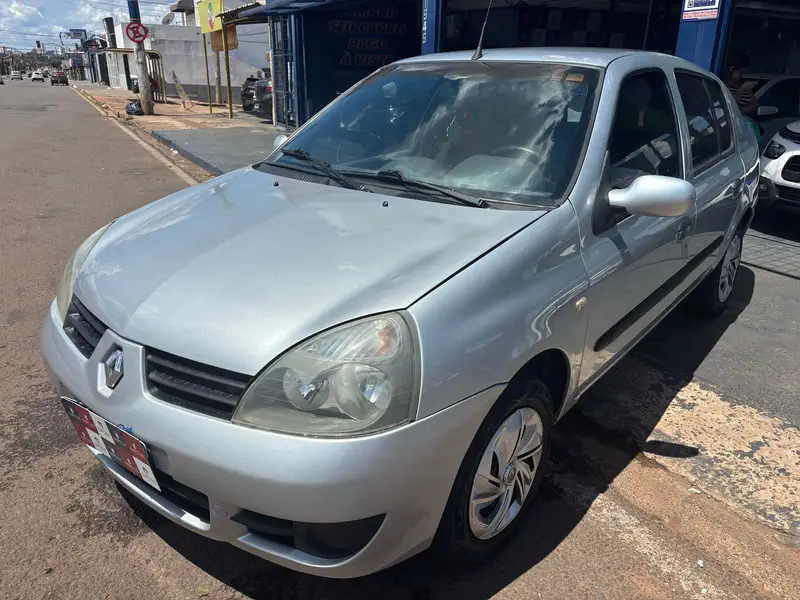 Renault Clio Hatch. Authentique 1.6 16V (flex) 4p