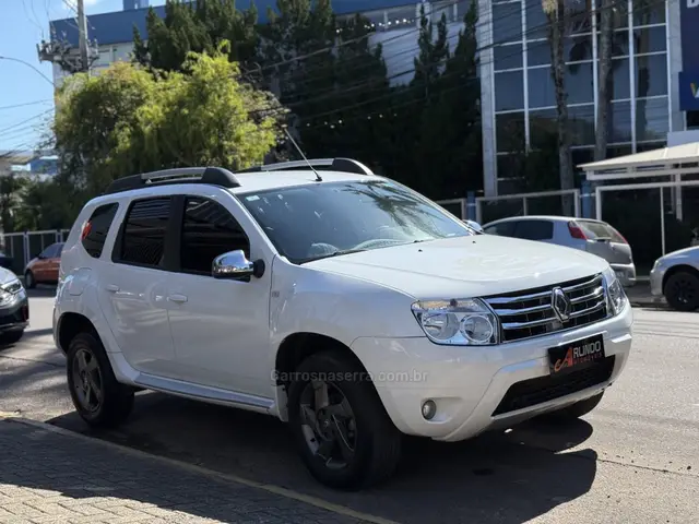 Carro Renault Duster 2014 1.6 16V Dynamique (Flex)