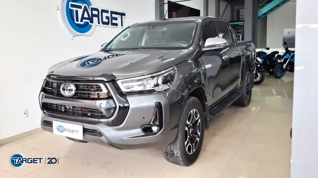 Carro Toyota Hilux Cabine Dupla 2021 SRX 2.8 TDI CD 4x4 (Aut)