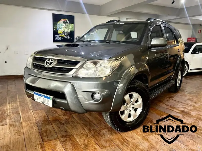 Toyota Hilux SW4 SRV 4x4 3.0 Turbo  (aut)