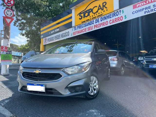 Carro Chevrolet Onix 2020 1.0 Joy SPE/4