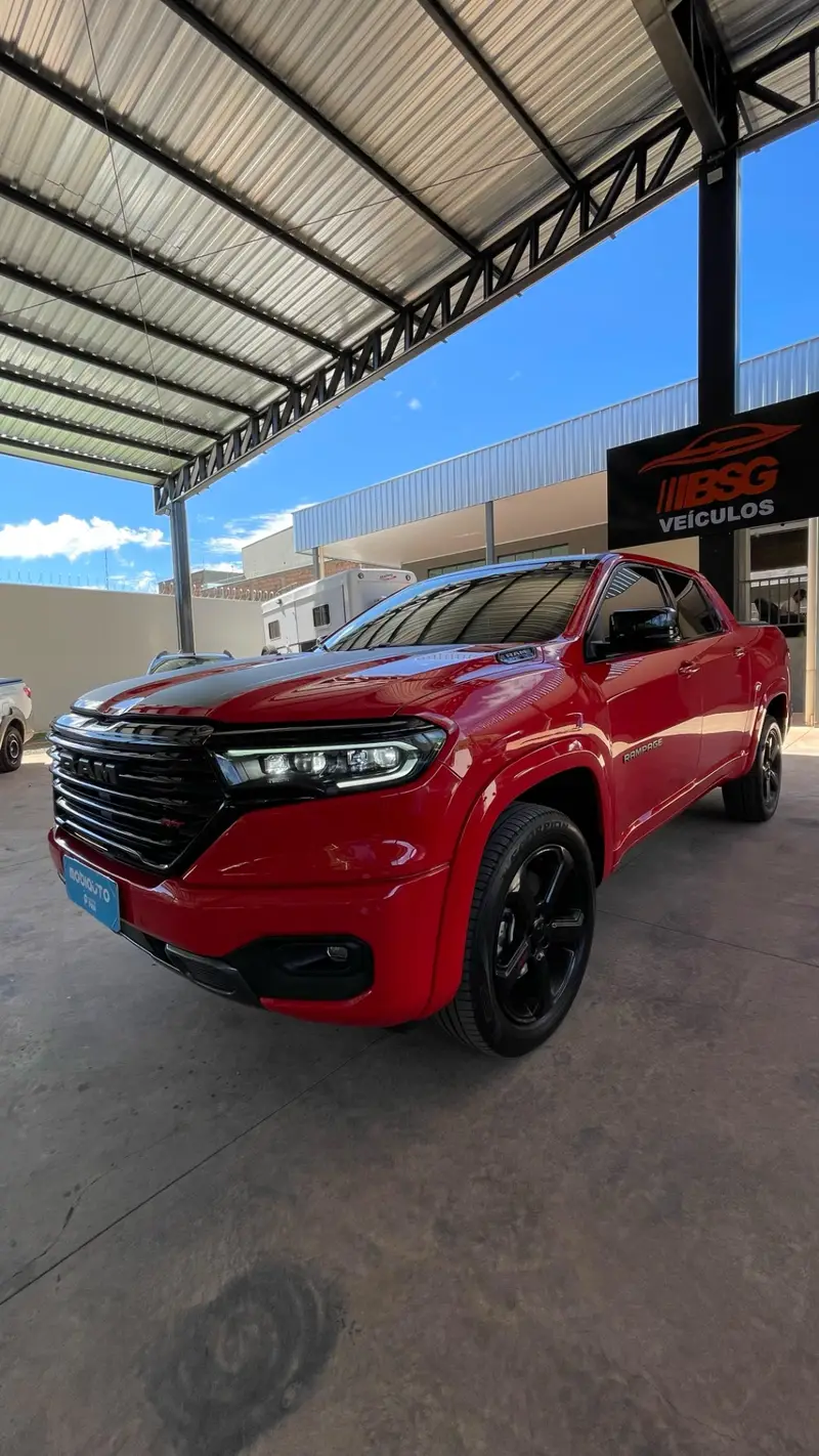 RAM R/T 2.0 Turbo