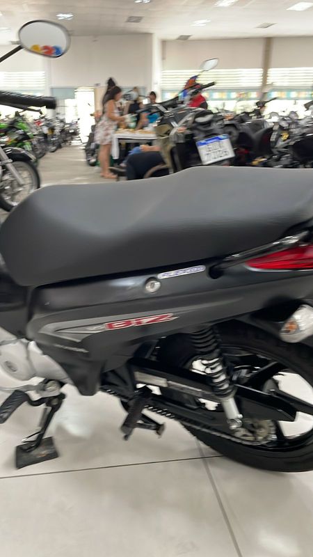 Biz 125i EX